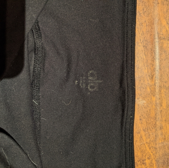 Alo Capris - Picture 4 of 6